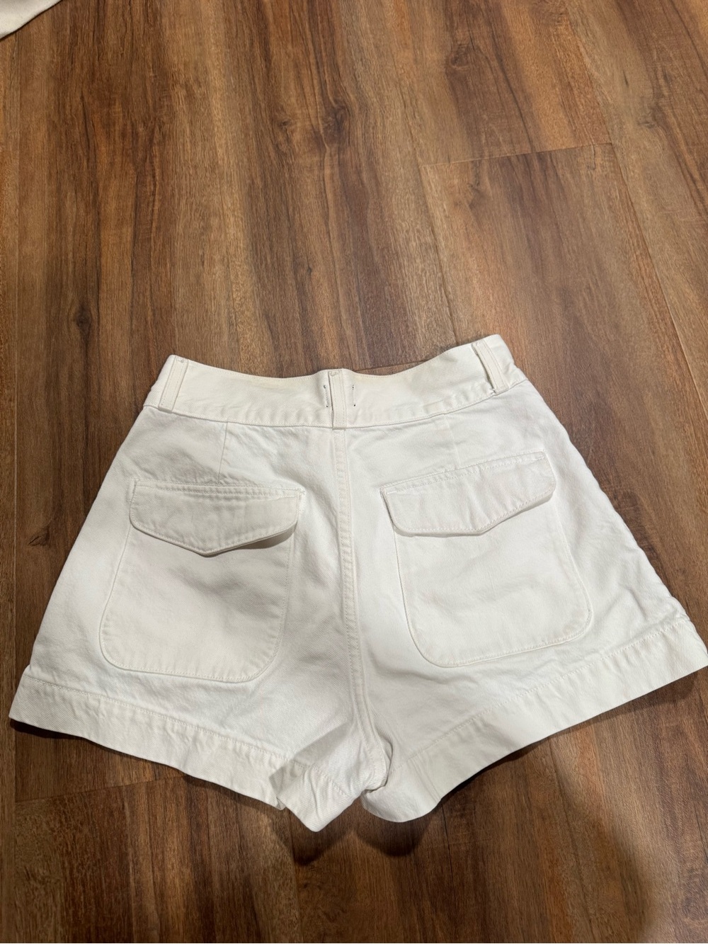 Edwin Isla Shorts in Eggshell View 3